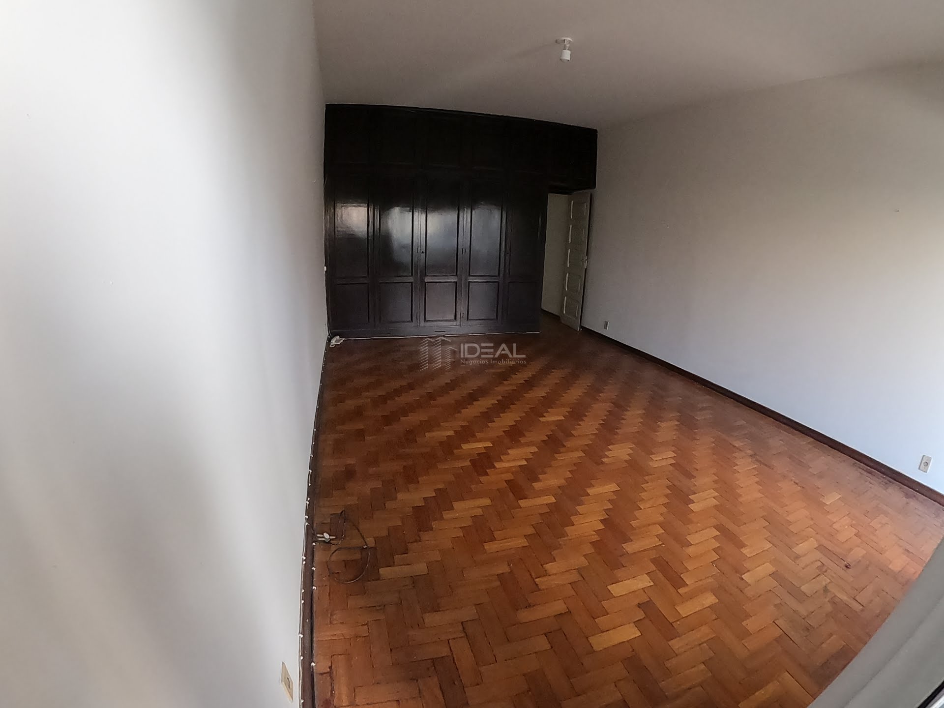 Casa à venda com 3 quartos, 2 banheiros, 2 vagas e 249m² no Centro, Campos dos Goytacazes (RJ) — foto 28 de 30