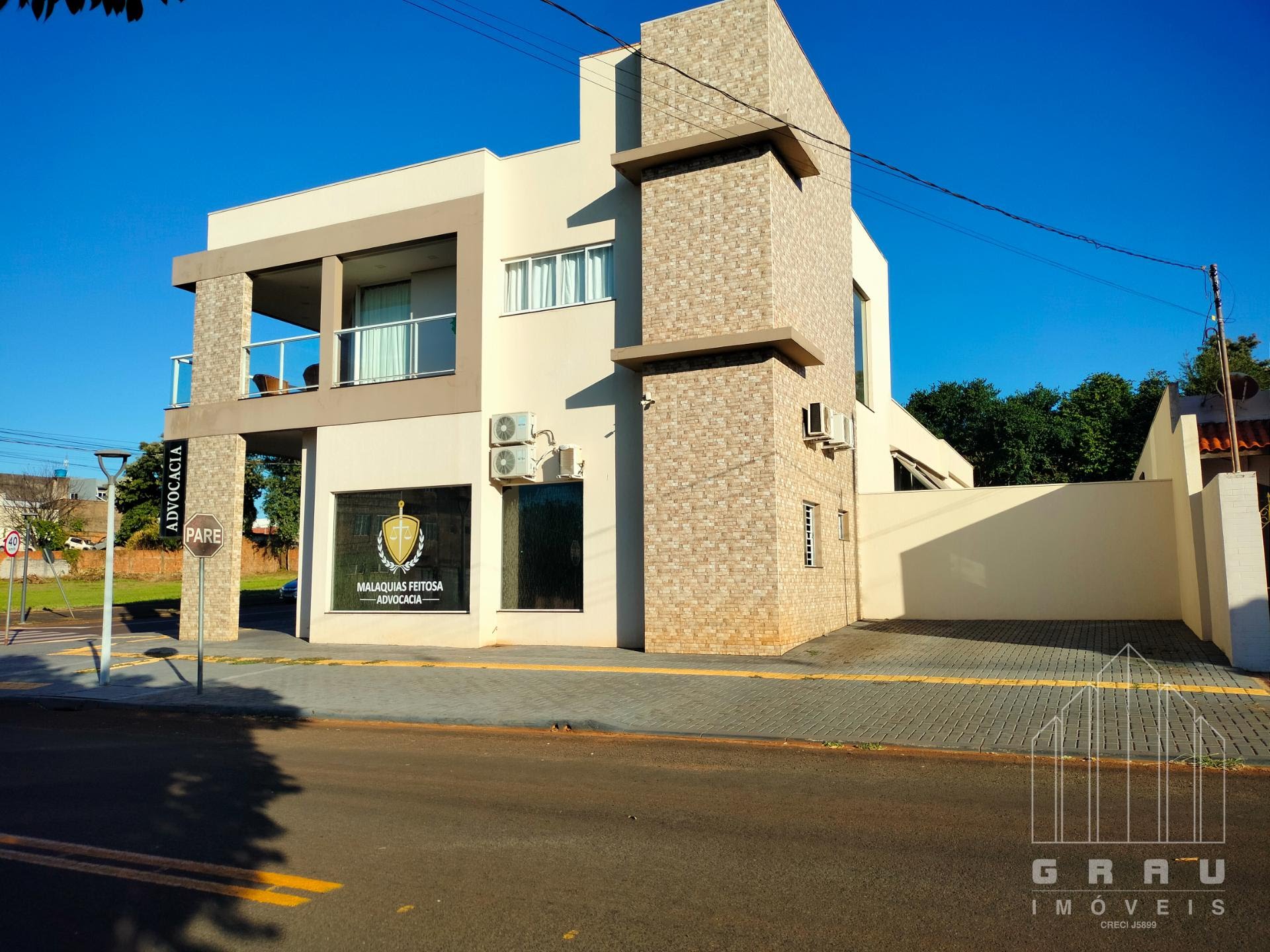 Sobrado à venda em Centro, Santa Terezinha de Itaipu — Portal Chave Fácil