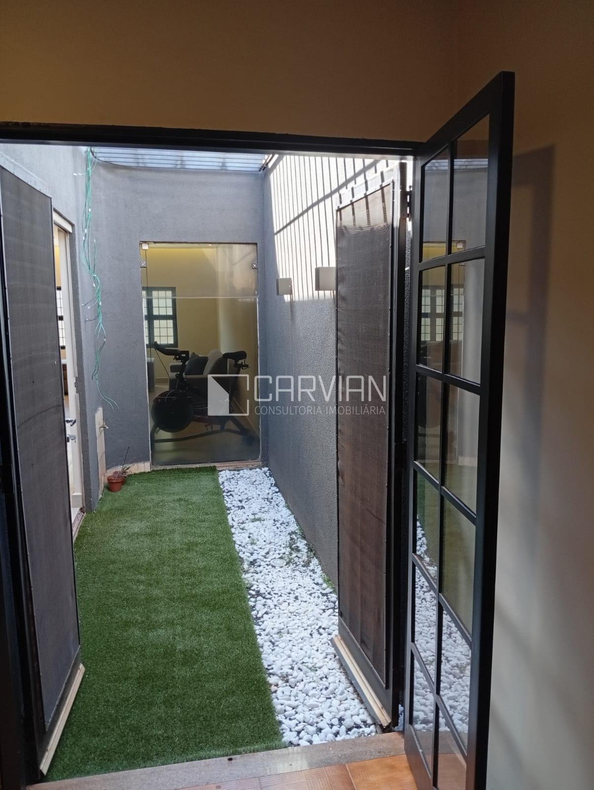 Casa à venda com 3 quartos, 1 suíte, 4 vagas e 220m² no Parque dos Bandeirantes, Ribeirão Preto (SP) — foto 10 de 30