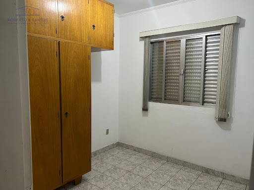 Dormitório 02