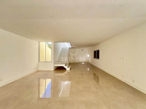 Interlagos de Itauna - Casa Triplex - Sala