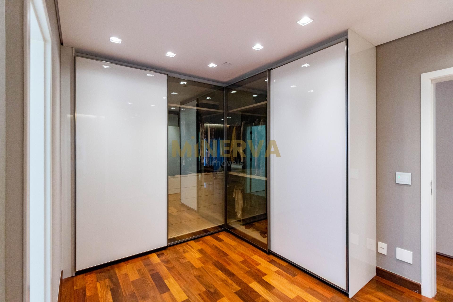 Apartamento à venda com 4 quartos, 4 suítes, 6 vagas e 374m² no Vila Gomes Cardim, São Paulo (SP) — foto 28 de 30