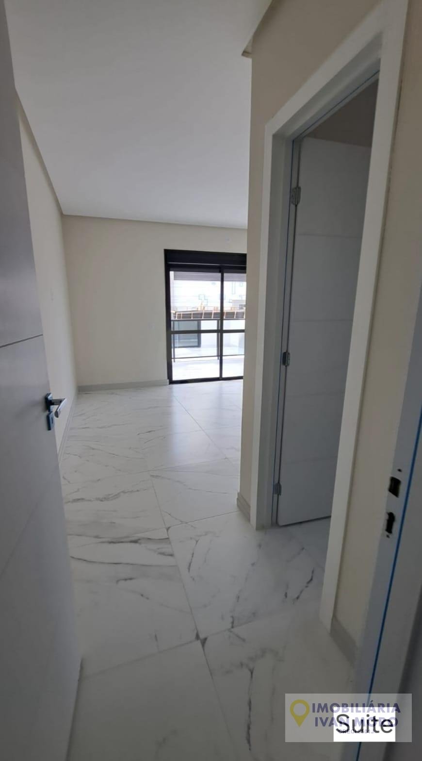 Casa à venda com 3 quartos, 1 suíte, 2 vagas e 178m² no Canasvieiras, Florianópolis (SC) — foto 10 de 23