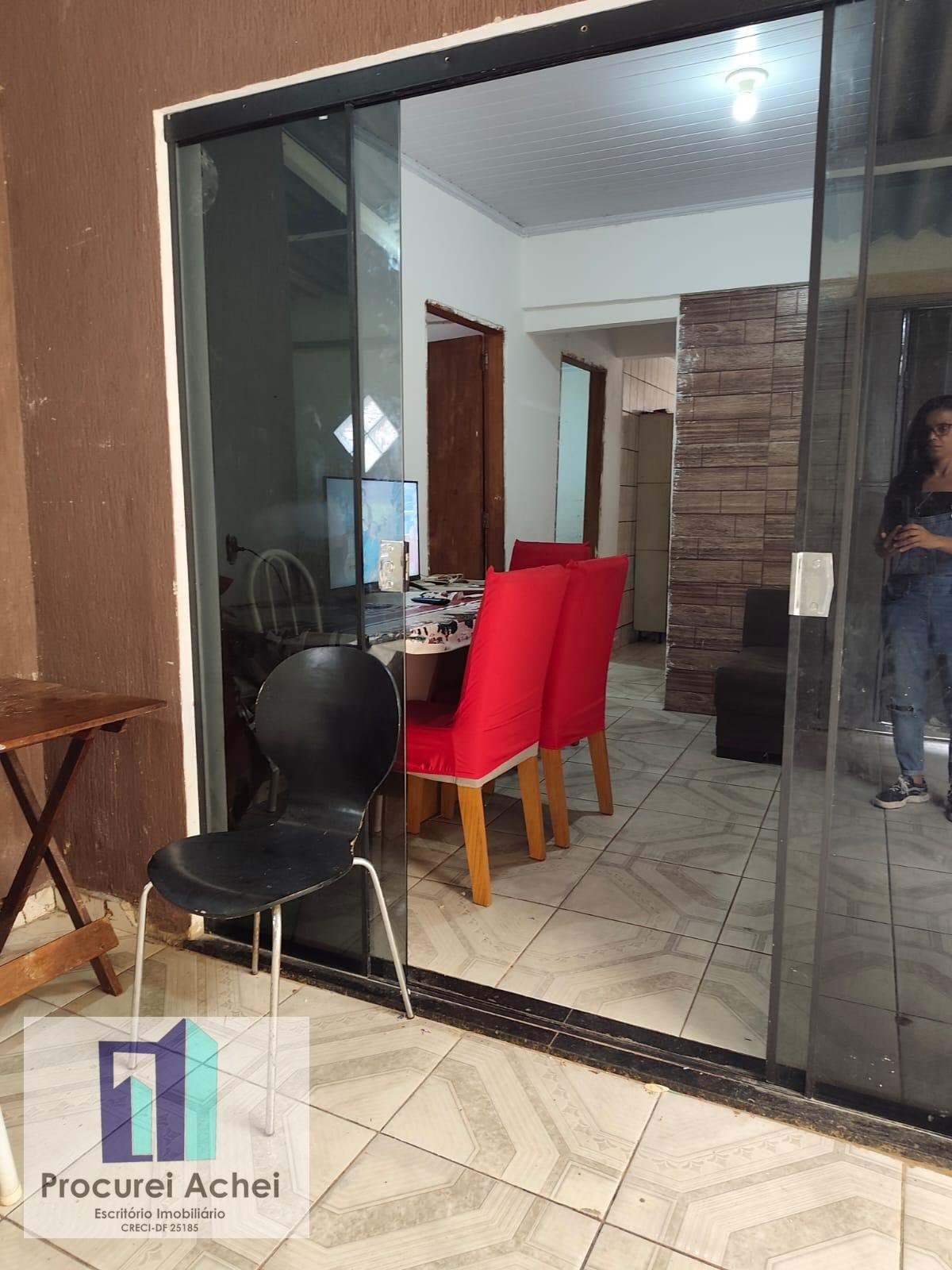 Casa à venda com 4 quartos, 1 suíte, 2 vagas e 128m² no Jardim Roriz (planaltina), Planaltina (DF) — foto 7 de 10