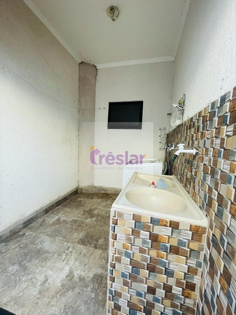 Casa à venda com 3 quartos, 3 suítes, 2 vagas e 215m² no Setsul, Três Lagoas (MS) — foto 27 de 28