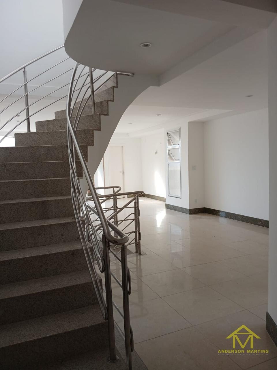 Cobertura à venda com 5 quartos, 3 banheiros, 2 vagas e 205m² no Itapuã, Vila Velha (ES) — foto 9 de 18