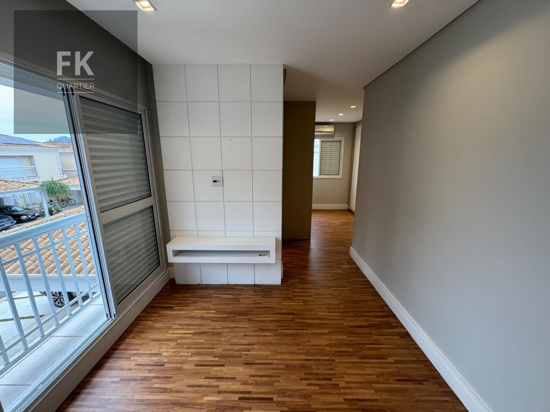Casa à venda com 3 quartos, 3 suítes, 2 vagas e 235m² no Tamboré, Santana de Parnaíba (SP) — foto 19 de 23