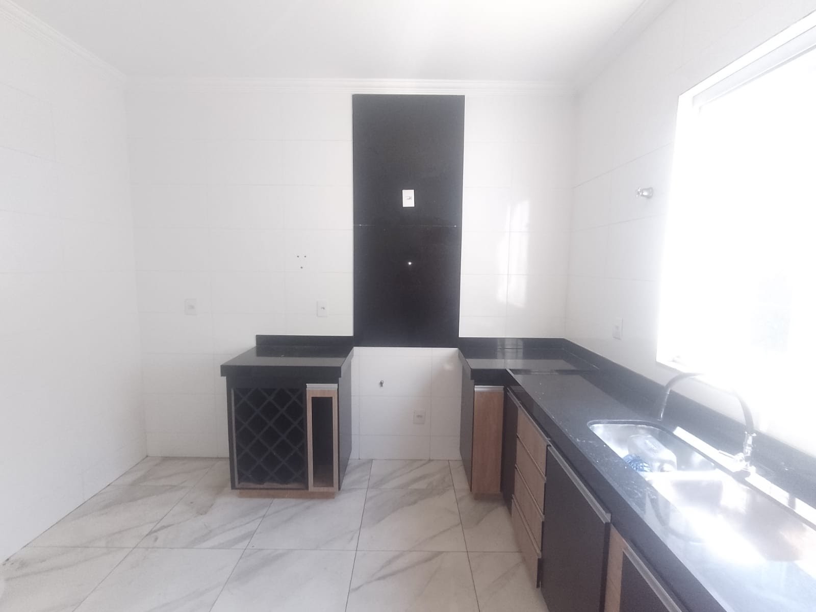 Casa à venda com 3 quartos, 1 suíte, 2 vagas e 105m² no Sinimbu, Belo Horizonte (MG) — foto 4 de 19
