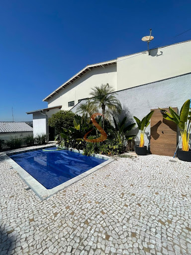 Casa à venda em Jardim Santana, Campinas | 3 dorms, 1 suíte