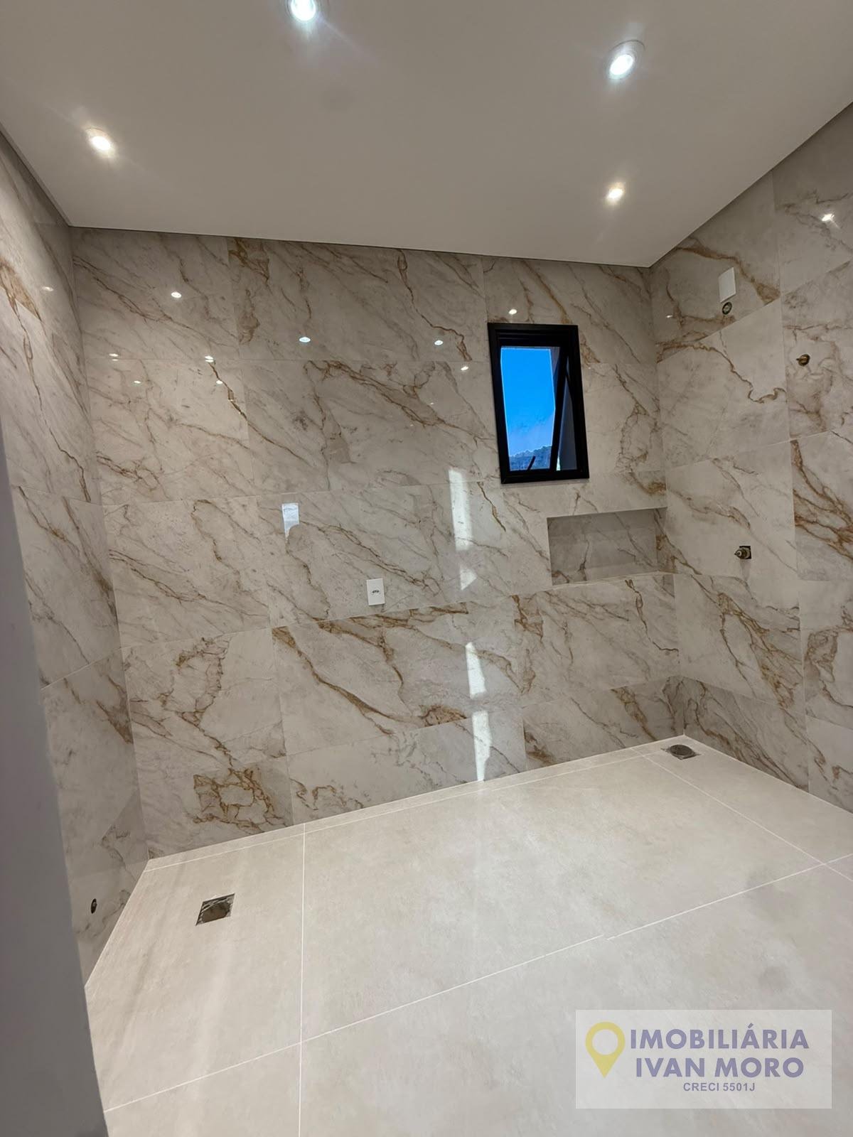 Casa à venda com 3 quartos, 1 suíte, 2 vagas e 192m² no Canasvieiras, Florianópolis (SC) — foto 21 de 30