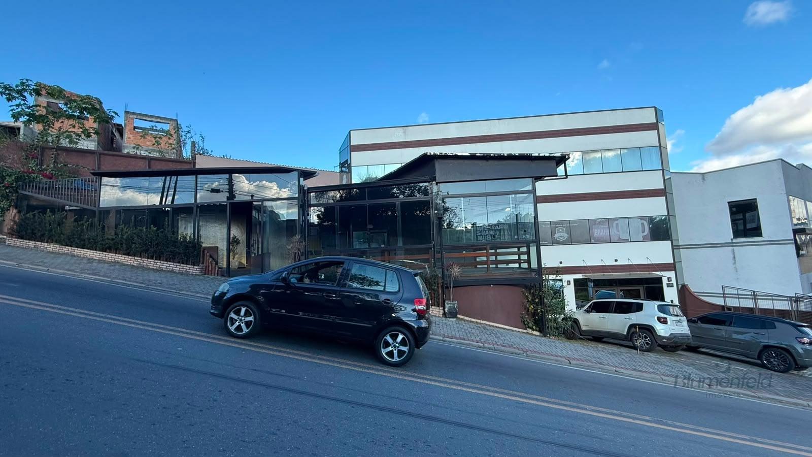 Comercial para alugar com 5 banheiros e 300m² no Centro, Arujá (SP) — foto 4 de 30