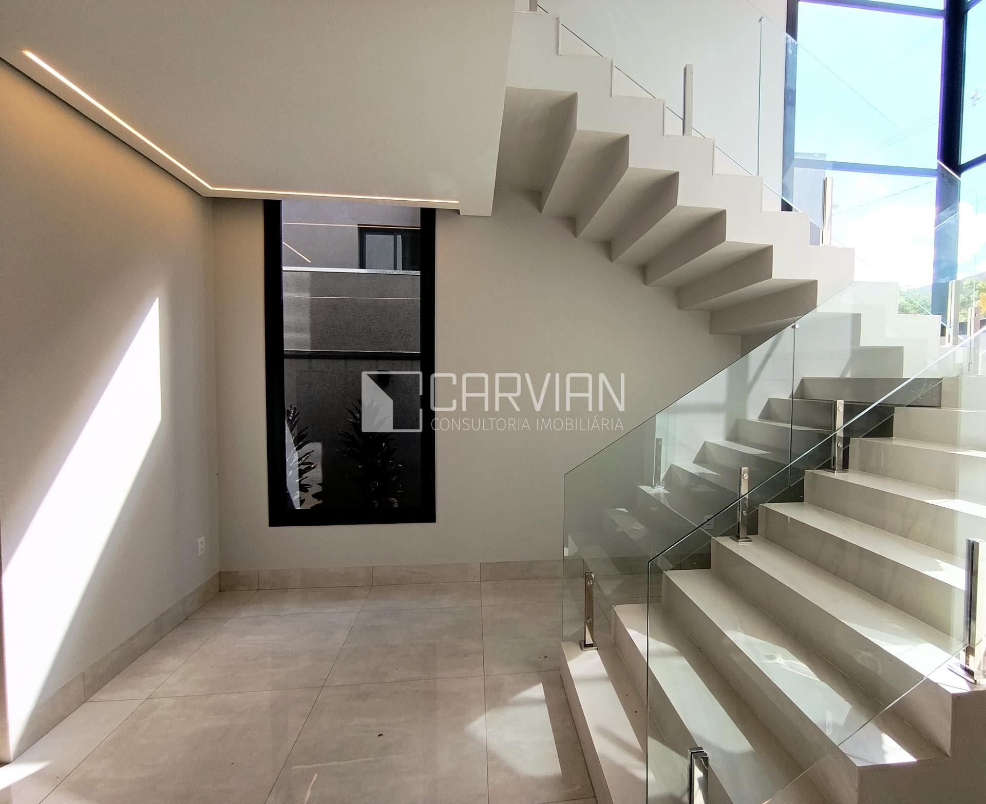 Casa à venda com 3 quartos, 3 suítes, 4 vagas e 286m² no Loteamento Terras de Florença, Ribeirão Preto (SP) — foto 2 de 30