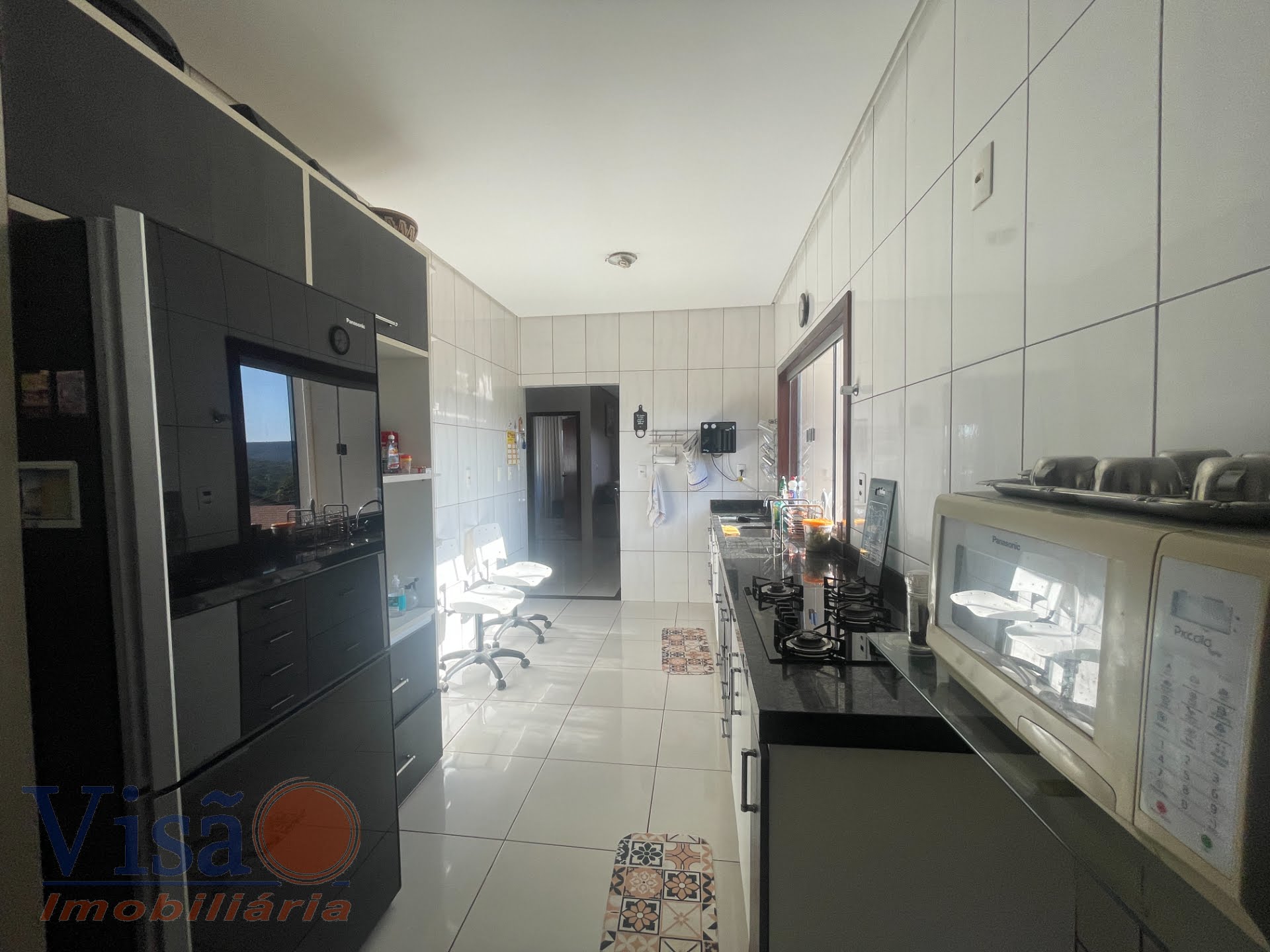 Casa à venda com 4 quartos, 1 suíte, 3 vagas e 200m² no Santa Lucia, Paracatu (MG) — foto 22 de 25