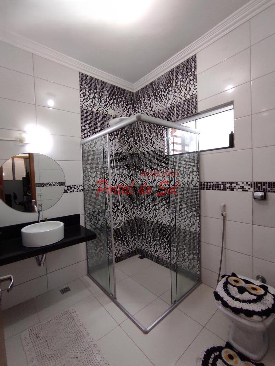 Casa à venda com 3 quartos, 1 suíte e 176m² no Jardim São Paulo, Santo Antônio da Platina (PR) — foto 9 de 13