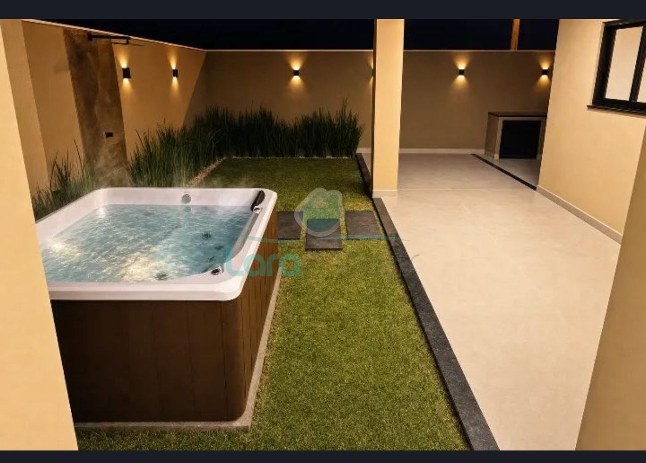 Casa à venda com 3 quartos, 3 suítes, 2 vagas e 248m² no Cabiúnas, Macaé (RJ) — foto 18 de 18