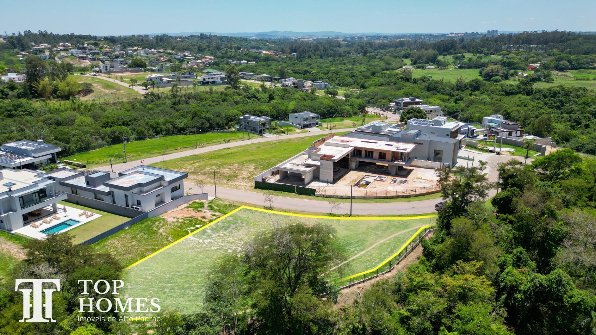 Terreno à venda no condomínio Terras da Alvorada, Medeiros - Jundiaí/SP