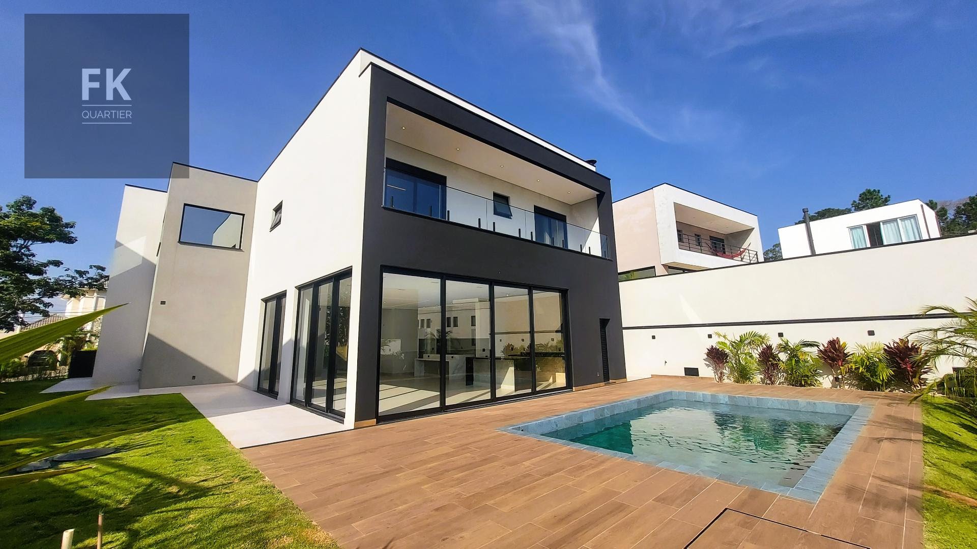 Casa à venda com 5 quartos, 5 suítes, 6 vagas e 518m² no Residencial Morada dos Lagos, Barueri (SP) — foto 13 de 30