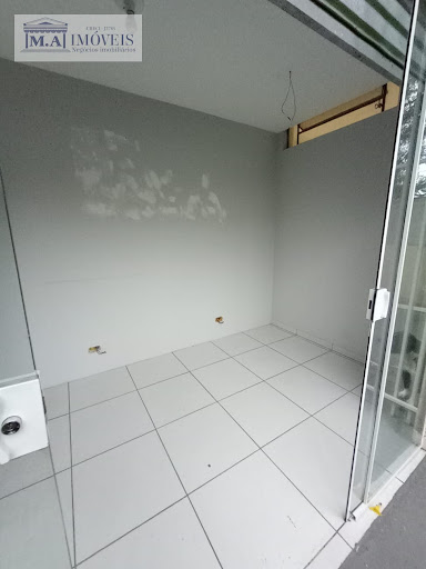 Conjunto / Sala em Sítio Cercado  -  Curitiba