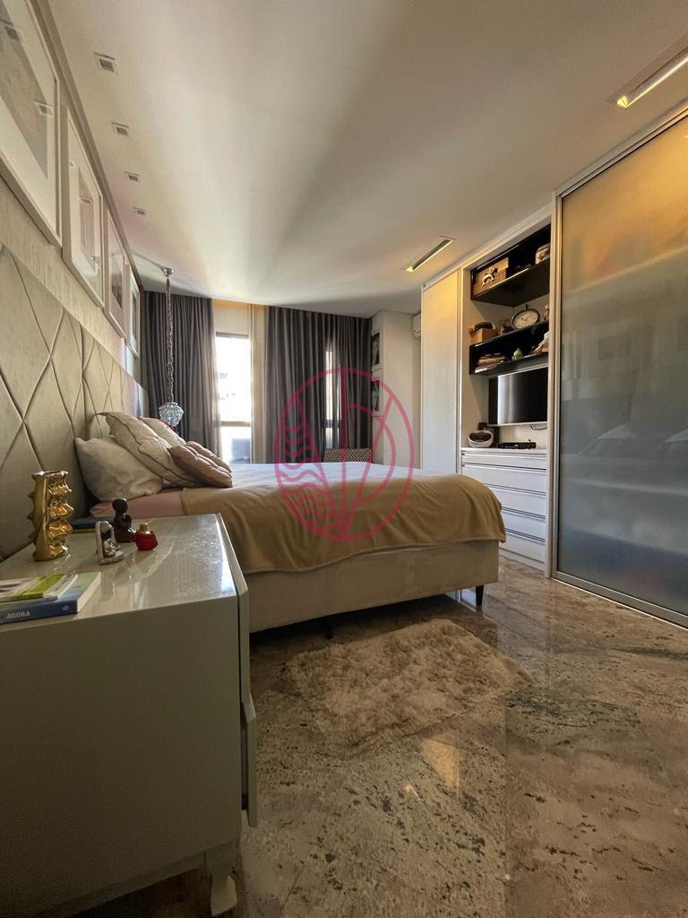 Casa à venda com 4 quartos, 3 suítes, 4 vagas e 340m² no Pituba, Salvador (BA) — foto 23 de 30