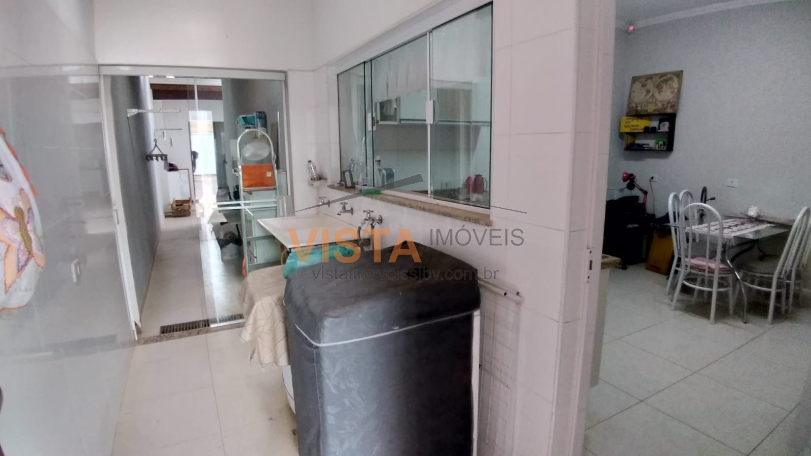 Casa à venda com 3 quartos, 1 suíte, 4 vagas e 300m² no Terras de São José, São João da Boa Vista (SP) — foto 8 de 12