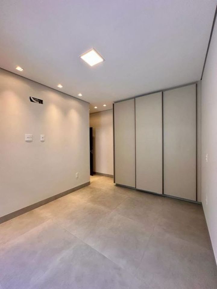 Casa à venda com 3 quartos, 3 suítes, 4 vagas e 166m² no Loteamento Terras de Florença, Ribeirão Preto (SP) — foto 23 de 30