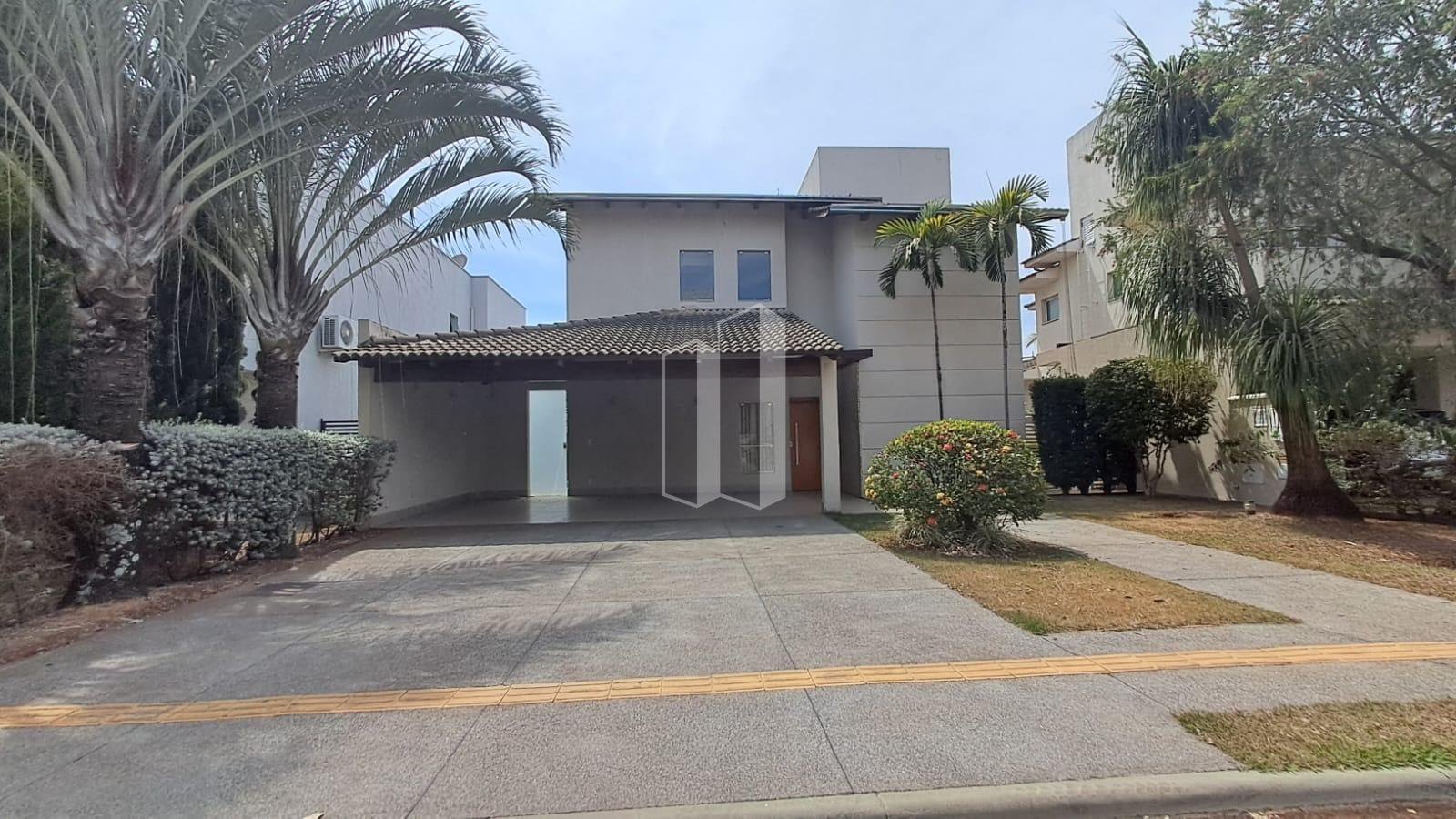 Casa à venda com 3 quartos, 5 banheiros, 4 vagas e 220m² no Jardins Atenas, Goiânia — foto principal