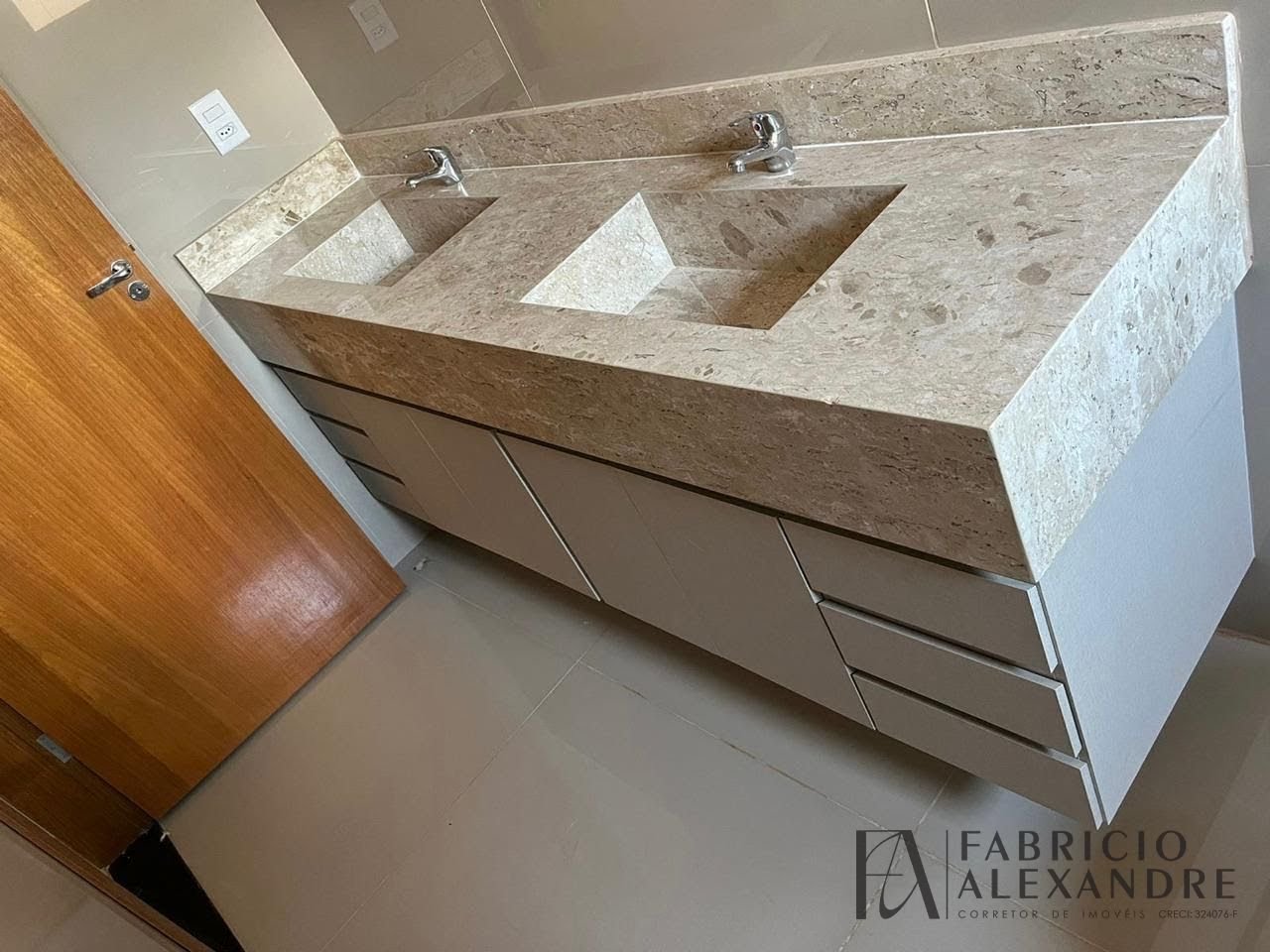 Casa à venda com 3 quartos, 1 suíte, 4 vagas e 170m² no Condomínio Bella Vitta, Bady Bassitt (SP) — foto 3 de 19