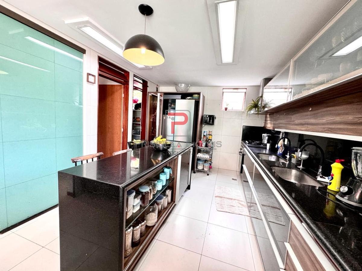 Casa à venda com 4 quartos, 3 suítes e 355m² no Intermares, Cabedelo (PB) — foto 13 de 13