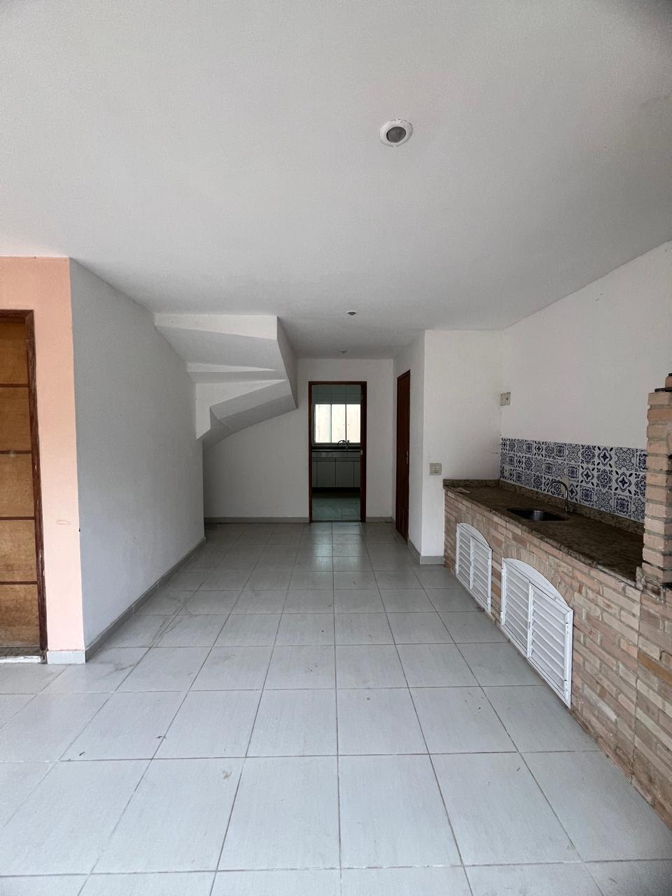 Casa para alugar com 4 quartos, 4 suítes, 3 vagas e 220m² no Vargem Grande, Rio de Janeiro (RJ) — foto 4 de 22