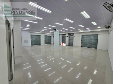 Ponto Comercial em Centro - Pindamonhangaba, SP