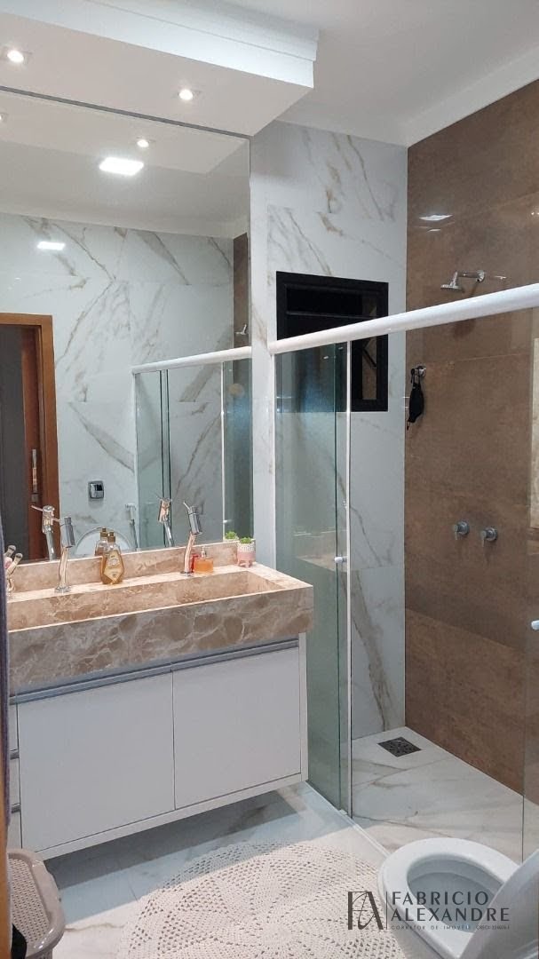 Casa à venda com 3 quartos, 1 suíte, 4 vagas e 214m² no Jardim Botanico, Bady Bassitt (SP) — foto 3 de 19