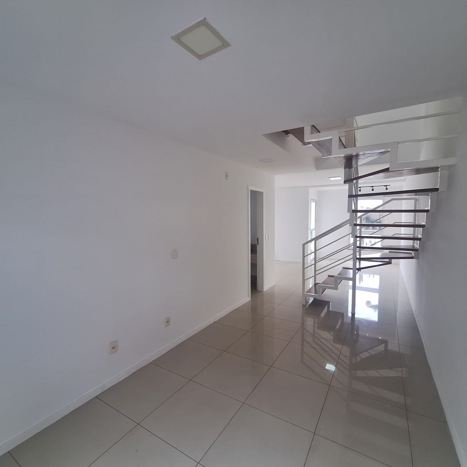 Casa à venda com 3 quartos, 3 suítes, 2 vagas e 120m² no Sim, Feira de Santana (BA) — foto 4 de 21