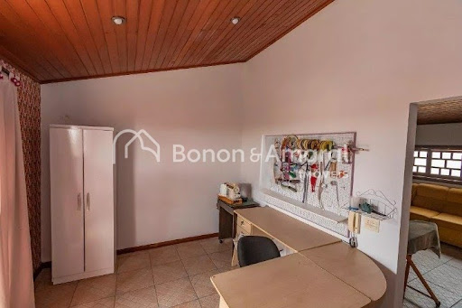 Casa, 4 quartos, 272 m² - Foto 34