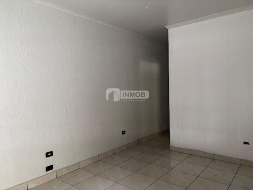 Casa à Venda em Taubaté: 3 Dormitórios e Suíte