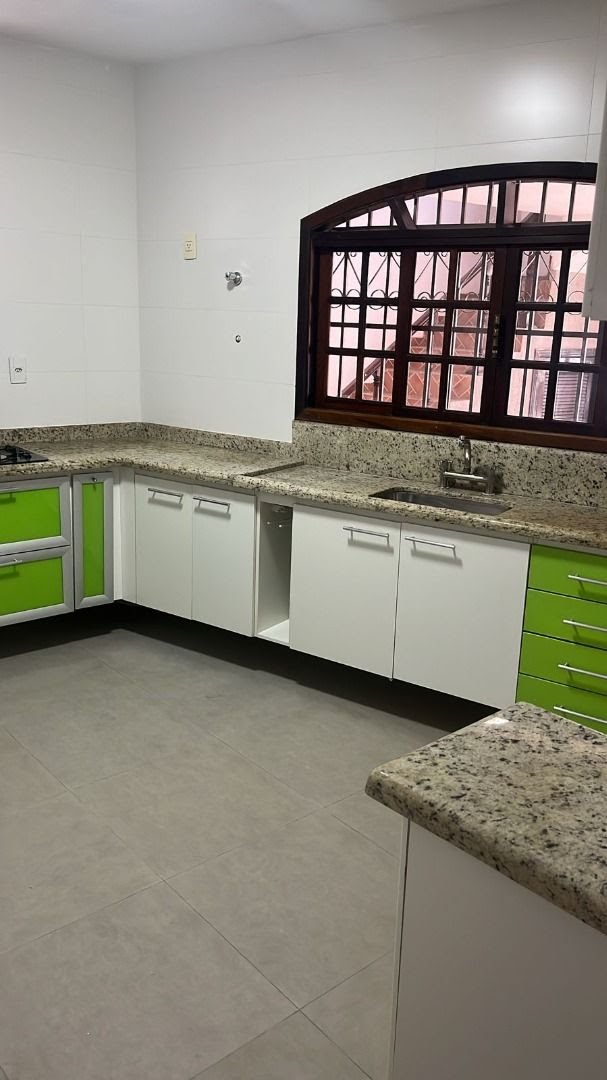 Sobrado, 2 quartos, 180 m² - Foto 4