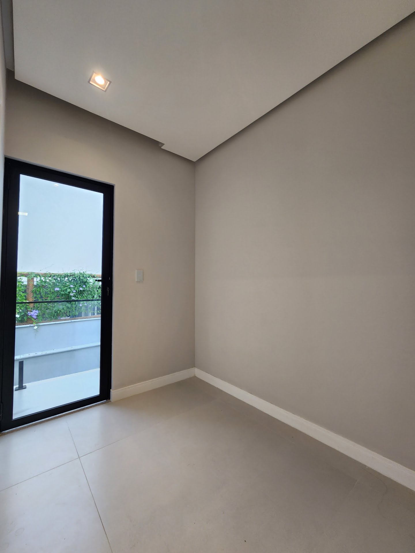 Casa à venda com 4 quartos, 4 suítes e 2 vagas no Papagaio, Feira de Santana (BA) — foto 17 de 27