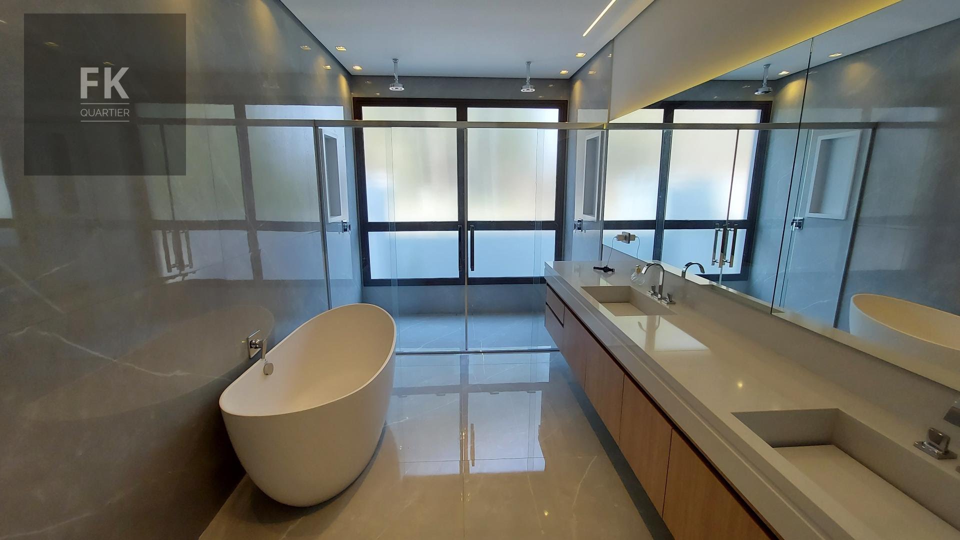 Casa à venda com 4 quartos, 4 suítes, 4 vagas e 540m² no Tamboré, Barueri (SP) — foto 25 de 30