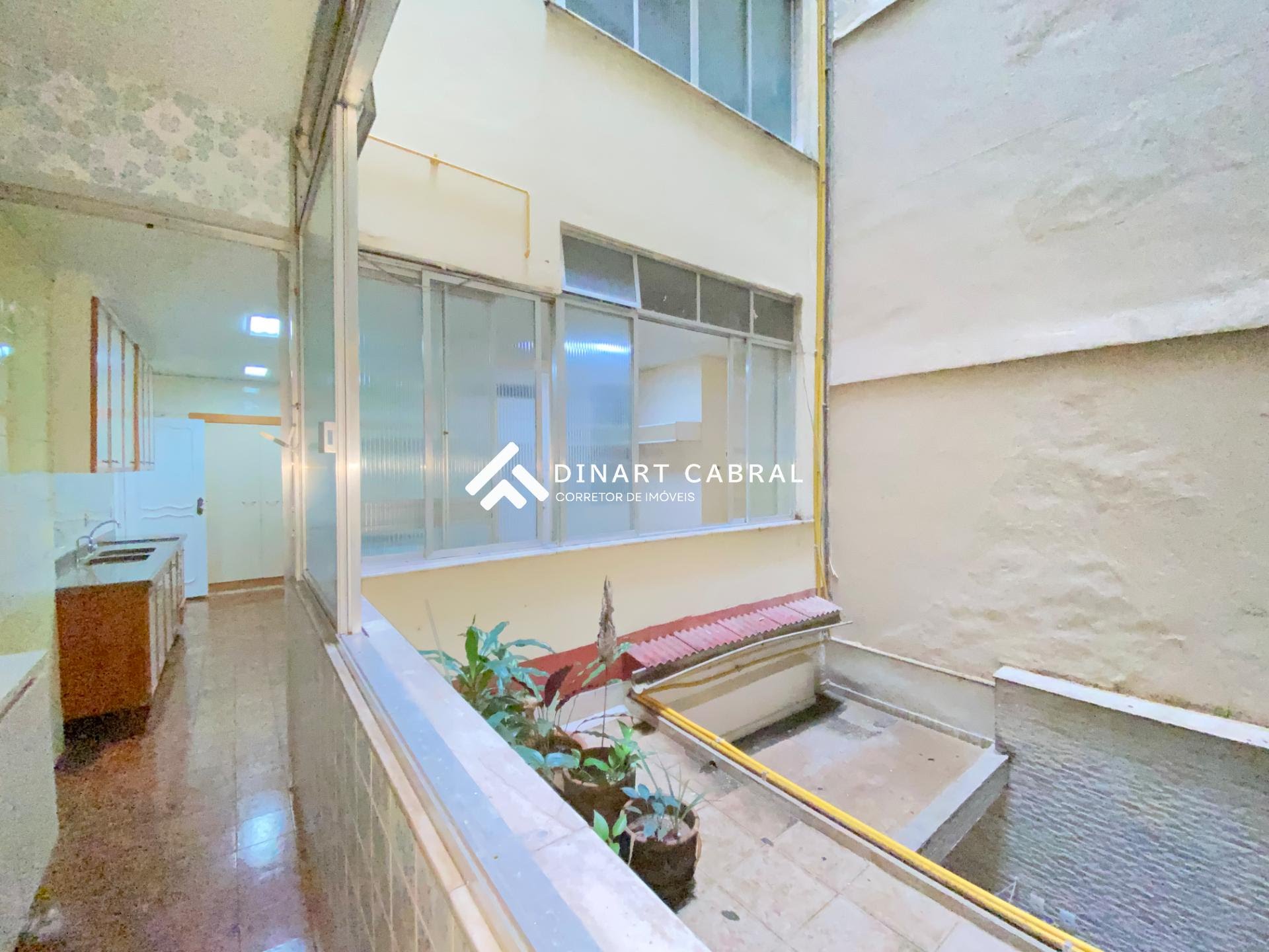 Apartamento à venda com 3 quartos, 1 suíte, 1 vaga e 215m² no Copacabana, Rio de Janeiro (RJ) — foto 29 de 30