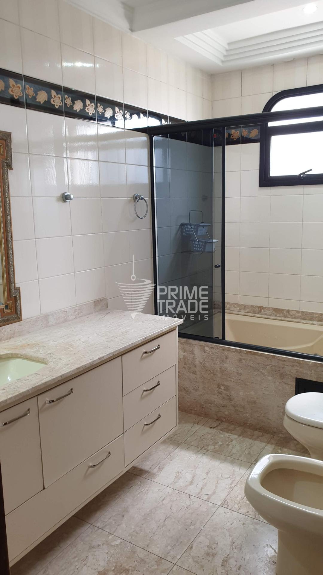 Apartamento à venda com 3 quartos, 1 suíte, 2 vagas e 173m² no Gonzaga, Santos (SP) — foto 9 de 26