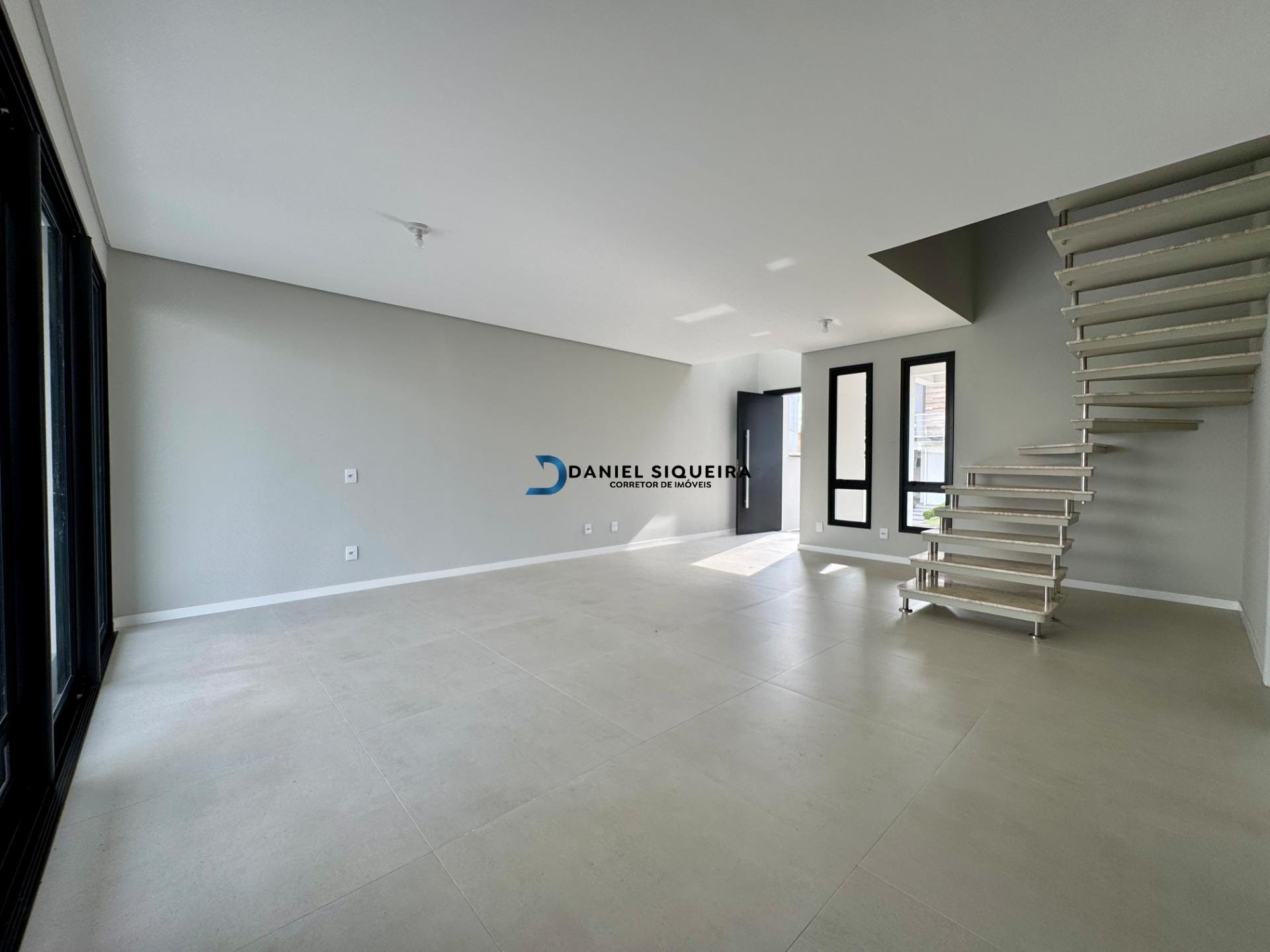 Casa à venda com 3 quartos, 1 suíte, 2 vagas e 189m² no Bairro Deltaville, Biguaçu (SC) — foto 6 de 28