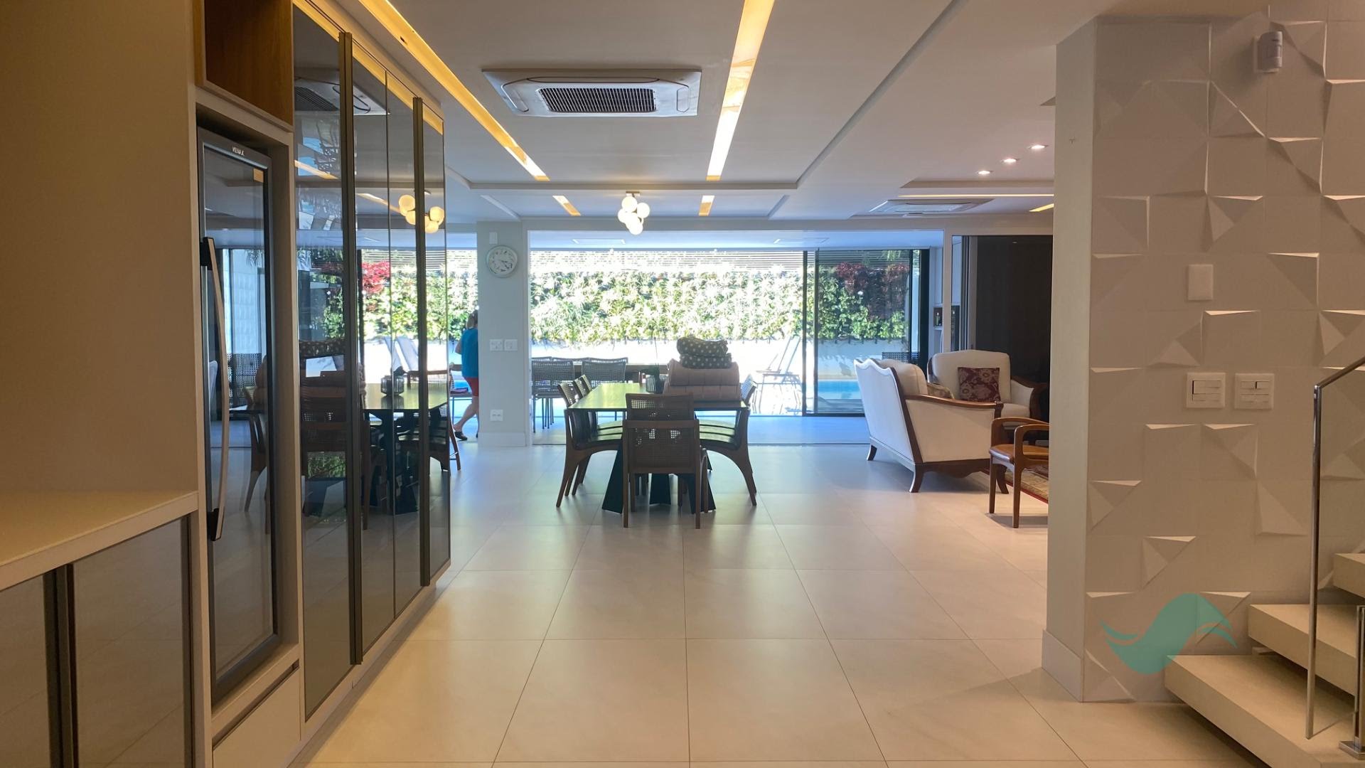 Casa à venda com 5 quartos, 5 suítes, 3 vagas e 536m² no Jurerê, Florianópolis (SC) — foto 7 de 30