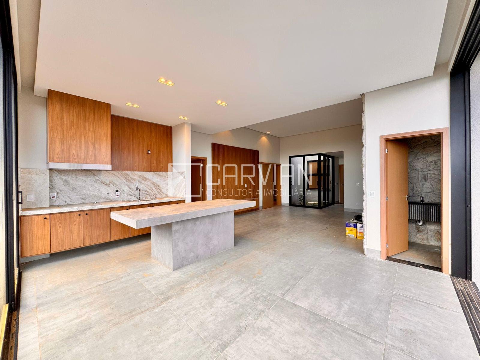 Casa à venda com 3 quartos, 3 suítes, 4 vagas e 229m² no Residencial Alto do Castelo, Ribeirão Preto (SP) — foto 2 de 29