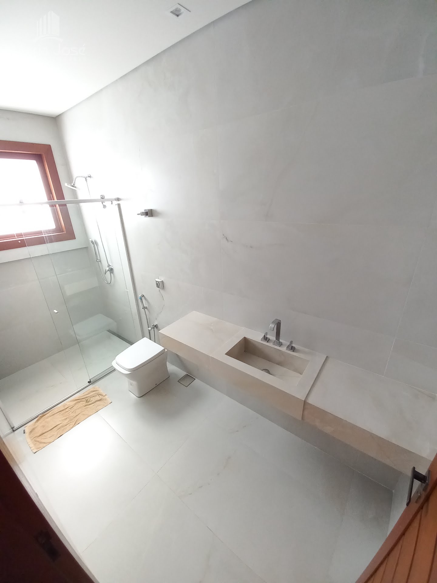 Casa à venda com 3 quartos, 3 suítes, 4 vagas e 400m² no Condomínio Lagos do Moinho, Sete Lagoas (MG) — foto 15 de 30