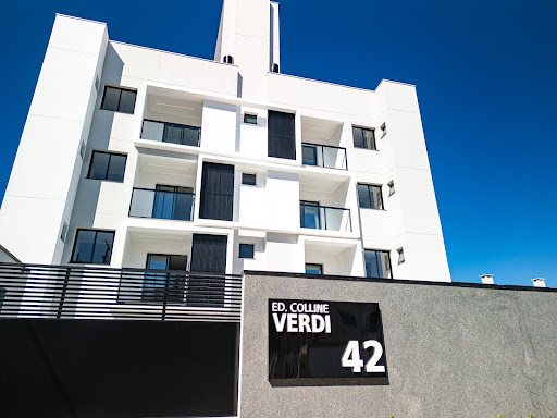 Apartamento em Bairro Rio Pequeno  -  Camboriú