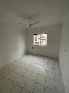 Casa em Vila Caraguata  47m² -  2 dormitórios e 1 vaga 