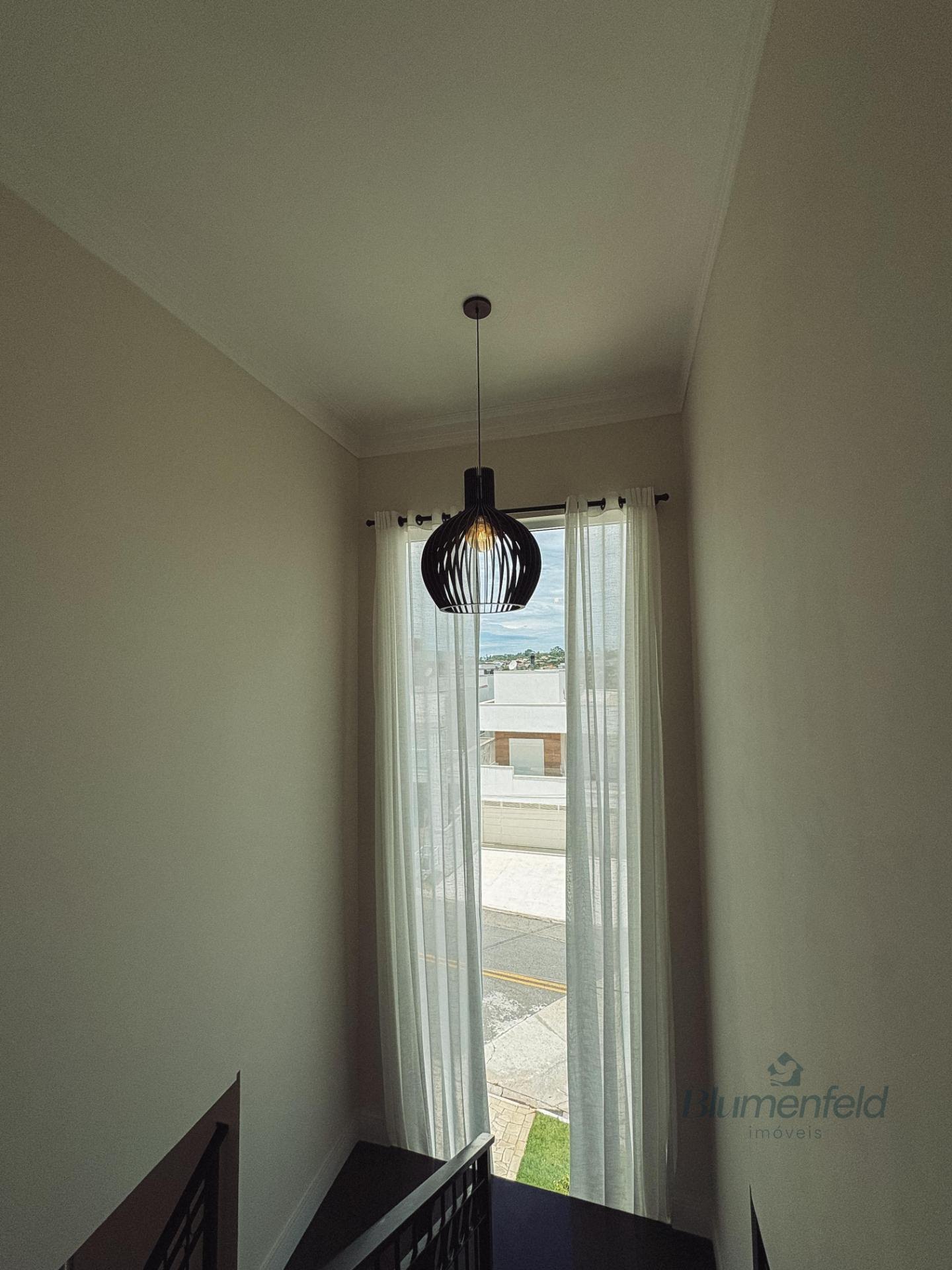 Casa à venda com 4 quartos, 4 suítes, 4 vagas e 338m² no Condomínio Real Park, Arujá (SP) — foto 11 de 28