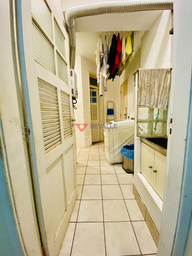 Apartamento à venda com 5 quartos, 1 suíte, 1 vaga e 205m² no Copacabana, Rio de Janeiro (RJ) — foto 13 de 30