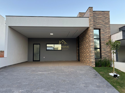 Casa à venda no Condomínio Villagio Wanel – Sorocaba/SP 140m² de área construída, 03 dormitórios, sendo 1 suíte e 04 vagas de garagem.