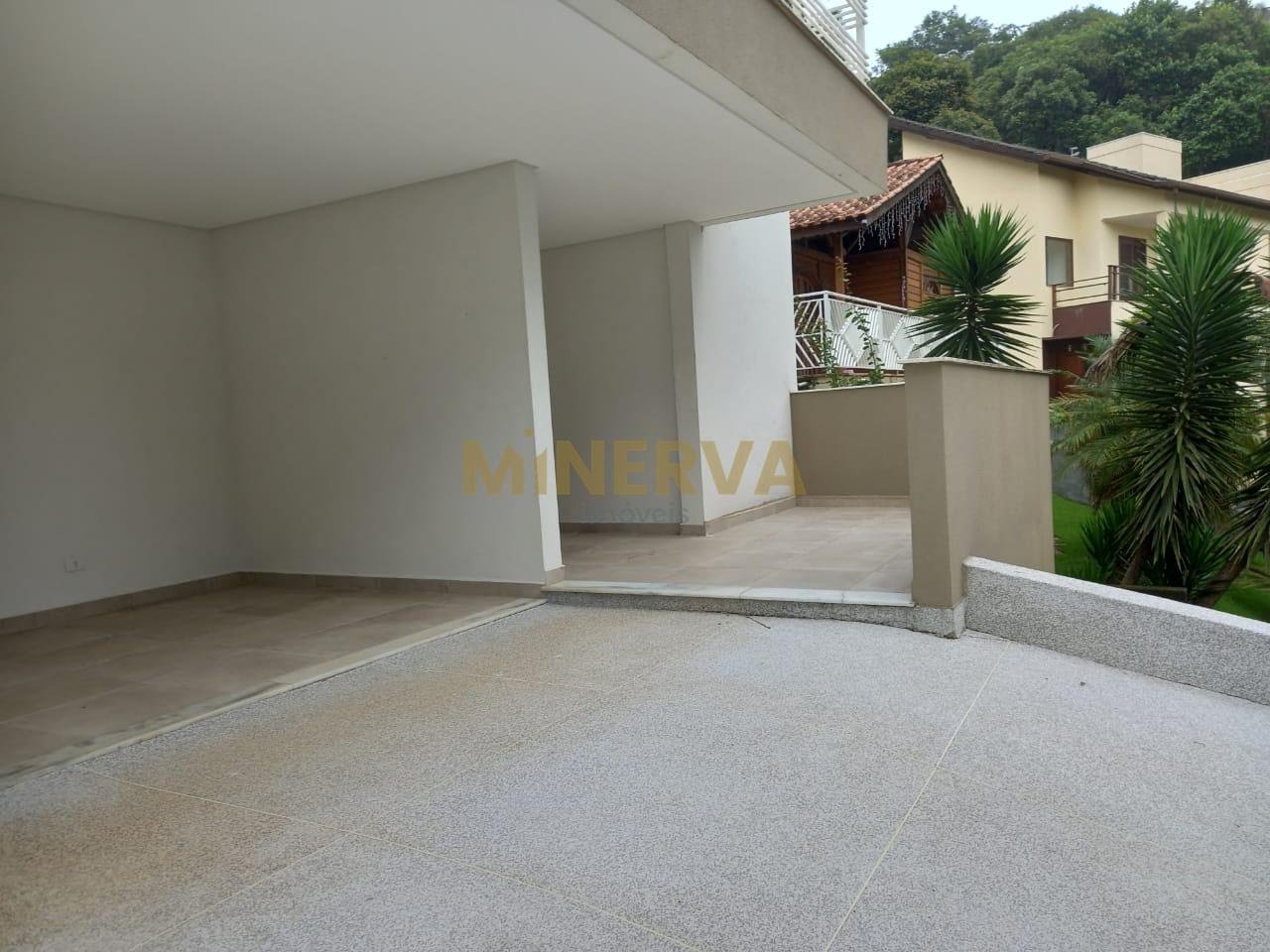 Casa à venda com 3 quartos, 3 suítes, 3 vagas e 250m² no Jardim Imperial Hills III, Arujá (SP) — foto 2 de 30