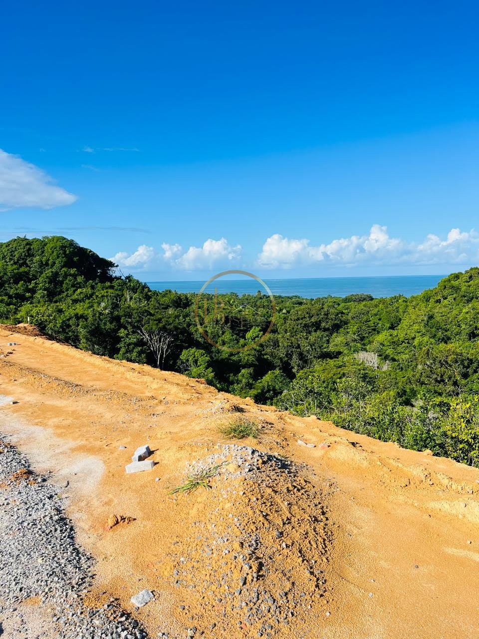 Terreno à venda com 1000m² de terreno no Gaudí, Porto Seguro — foto principal